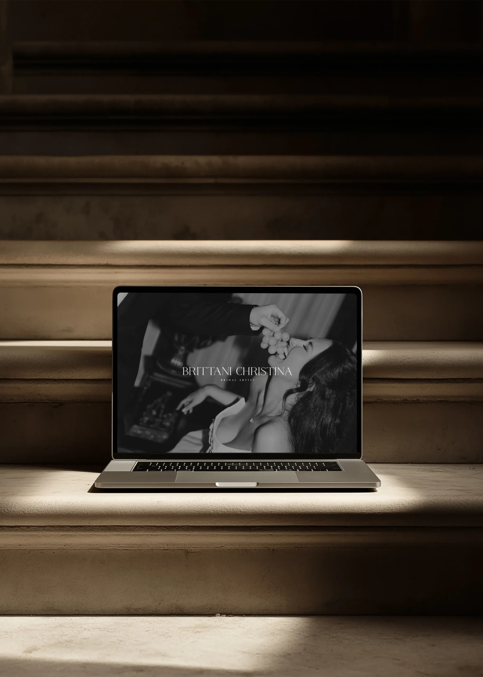 Macbook Mockup 55